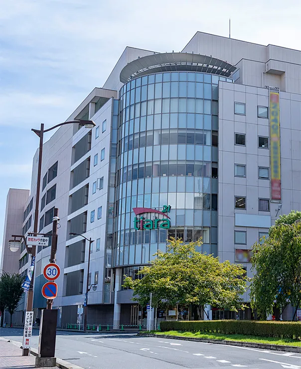 ティアラ21（約790m／徒歩10分）